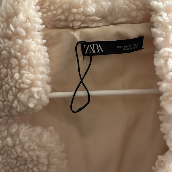 Zara Jacket - Picture 2 of 5